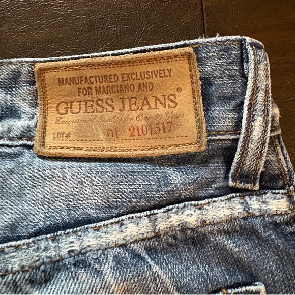 Men’s Guess Premium Denim Washout Distressed Jeans Wide Boot Cut 36x30 - Picture 12 of 13